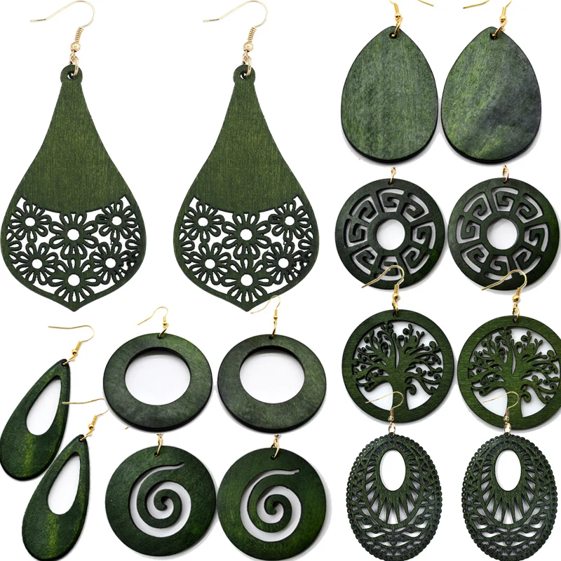 

Emerald Green Colored Wooden Dangle Earrings Lace Cut Out Wood Pendant Earrings for Women Lady She Fashion Jewelry Gift