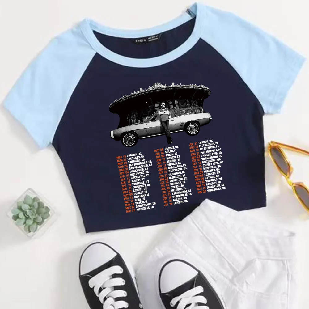 Женский короткий топ с коротким рукавом круглым вырезом и