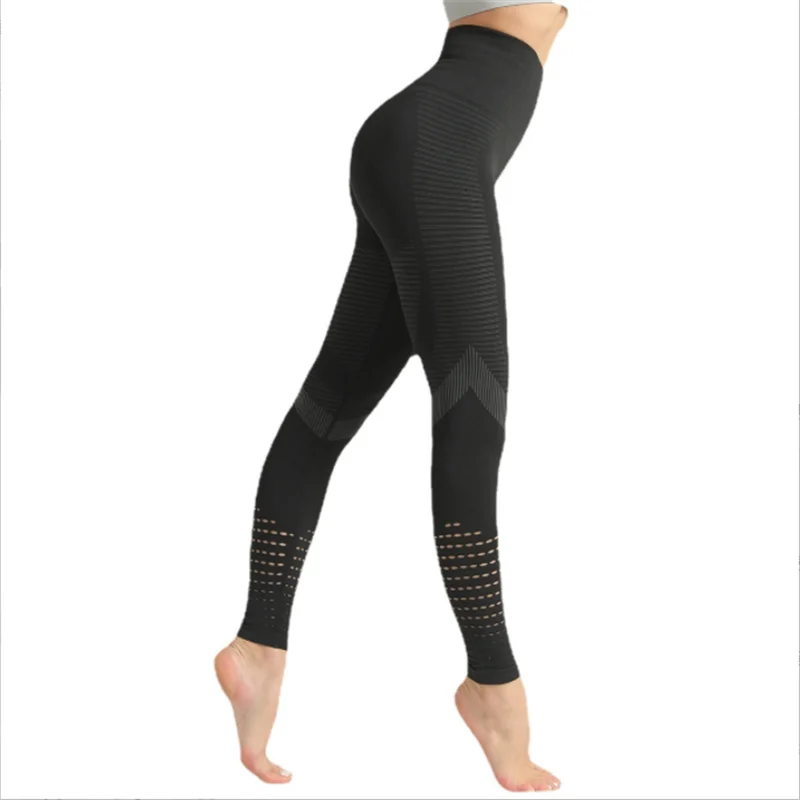 New Hip-lifting Seamless High-elastic Fitness Pants Women's Quick-drying Breathable Sports Pants High-waist Tight Yoga Pants