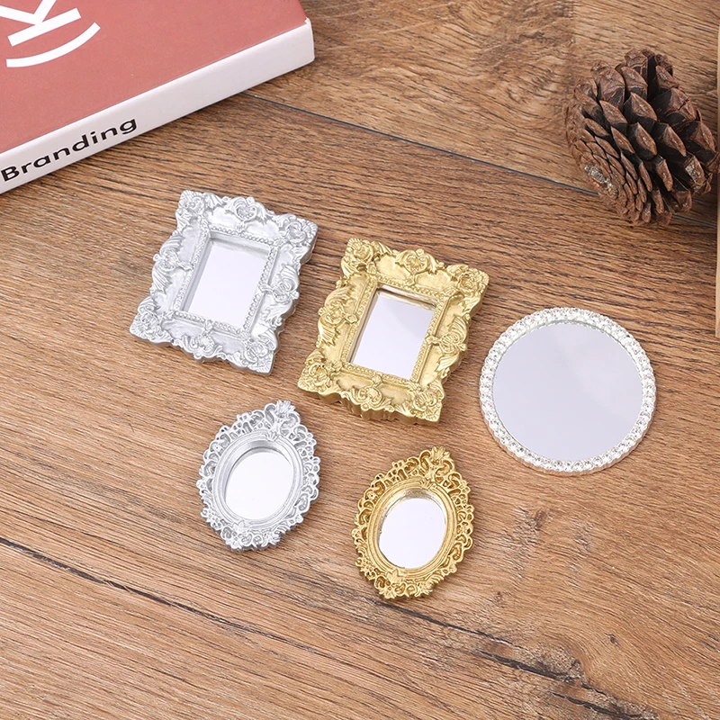 

Photo Frames Retro Mirror For Doll House Decor DIY Vintage Ornament Furniture European Style Doll House Accessories