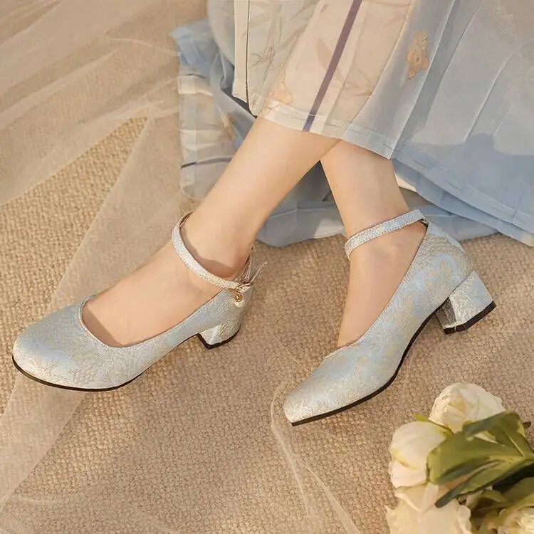 Туфли женские с круглым носком повседневные кроссовки летняя классическая ткань