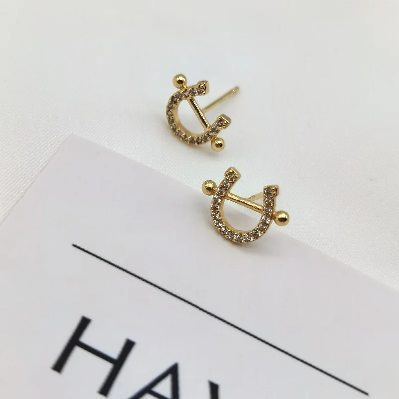 Unisex Stud Earrings For Women Men Luxury 2023 Simple Ear Piercing Gold Plated Small Fashion Jewelry Party Wedding Gifts