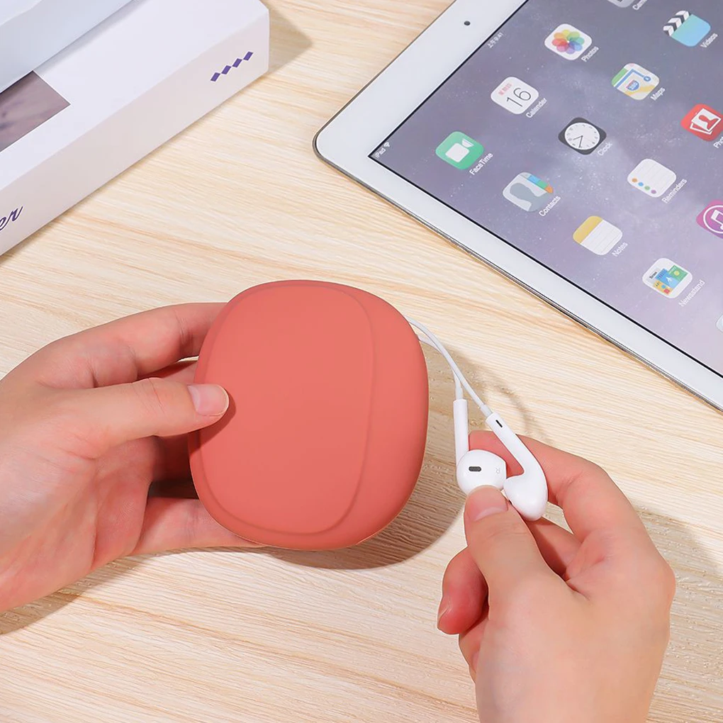 

Portable Data Cable Headphone Storage Box Silicone Mobile Phone Data Cable Organizing Bag Silicone Storage Box Cute coin purse
