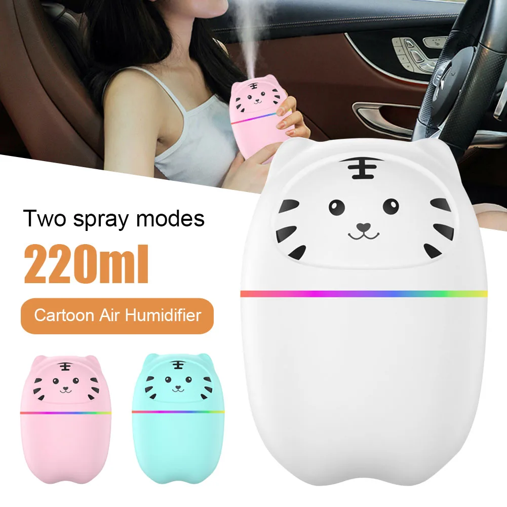 

220ML Mini Car Air Humidifier USB Powered Aroma Diffuser Desktop Humidifier Mister Low Noise with LED Light for Car Home Office