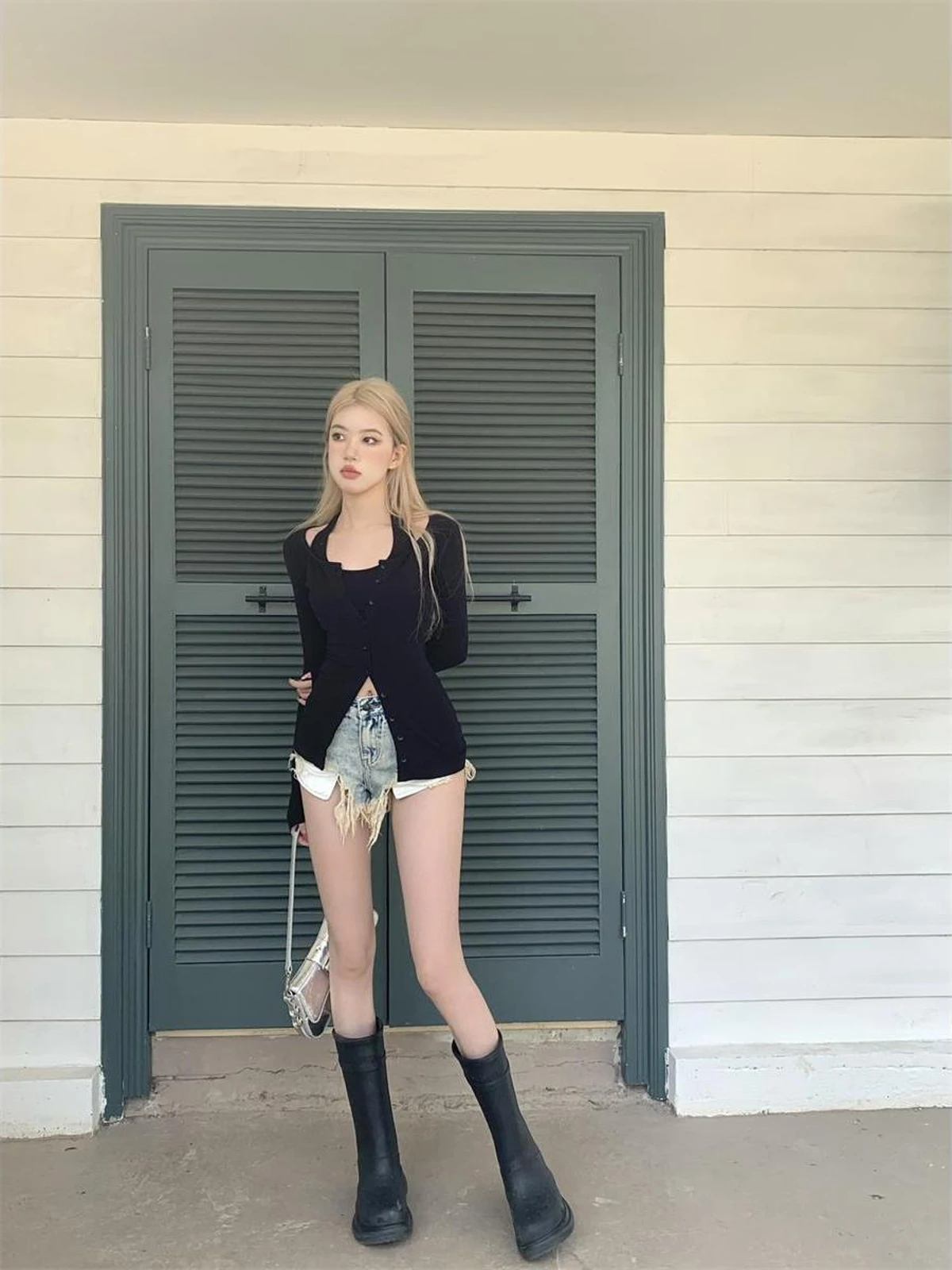 Женская рубашка с открытыми плечами и из двух предметов длинными рукавами зима