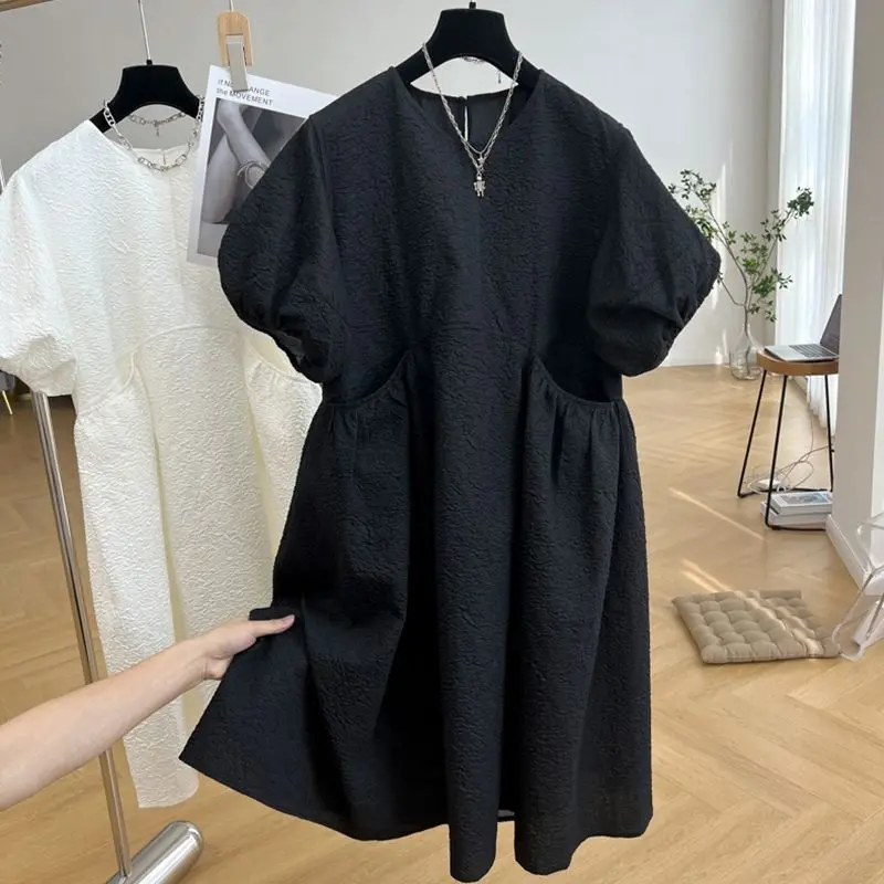 Платье женское свободное жаккардовое с коротким рукавом-фонариком