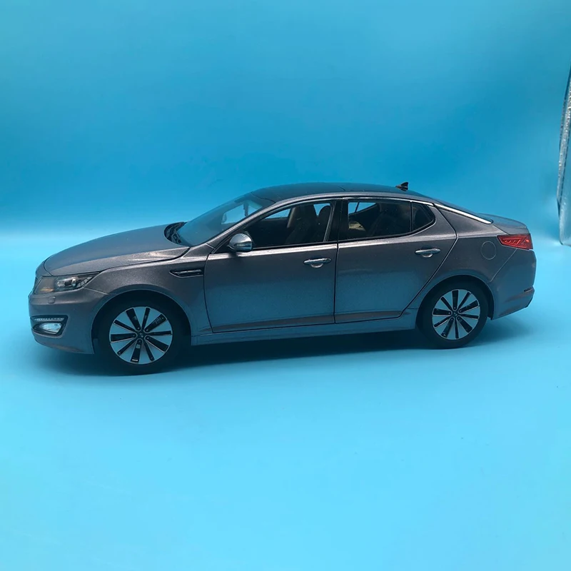 

Diecast 1:18 Scale Kia K5 Optima Alloy Car Model Collection Souvenir Display Ornaments Vehicle Toy Gift