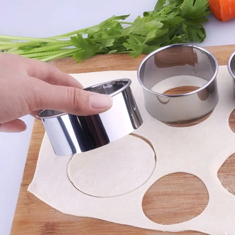 

5pcs/set Cookie Cutter Mold Stainless Steel Circle Round Shape Biscuit Cake Mould Kitchen DIY Baking Pastry Dough Cutting Tools