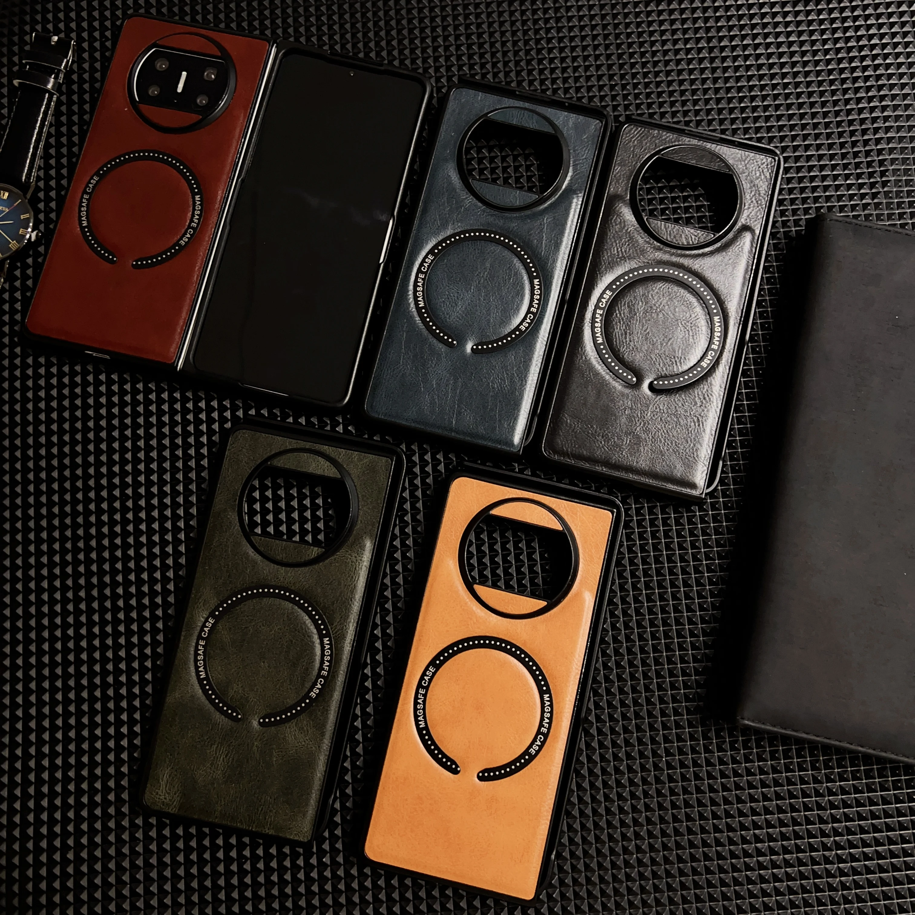 

Leather Phone Case For HuaWei Mate X3 Solid Color Magsafe Magnetic Protective Shell Cover