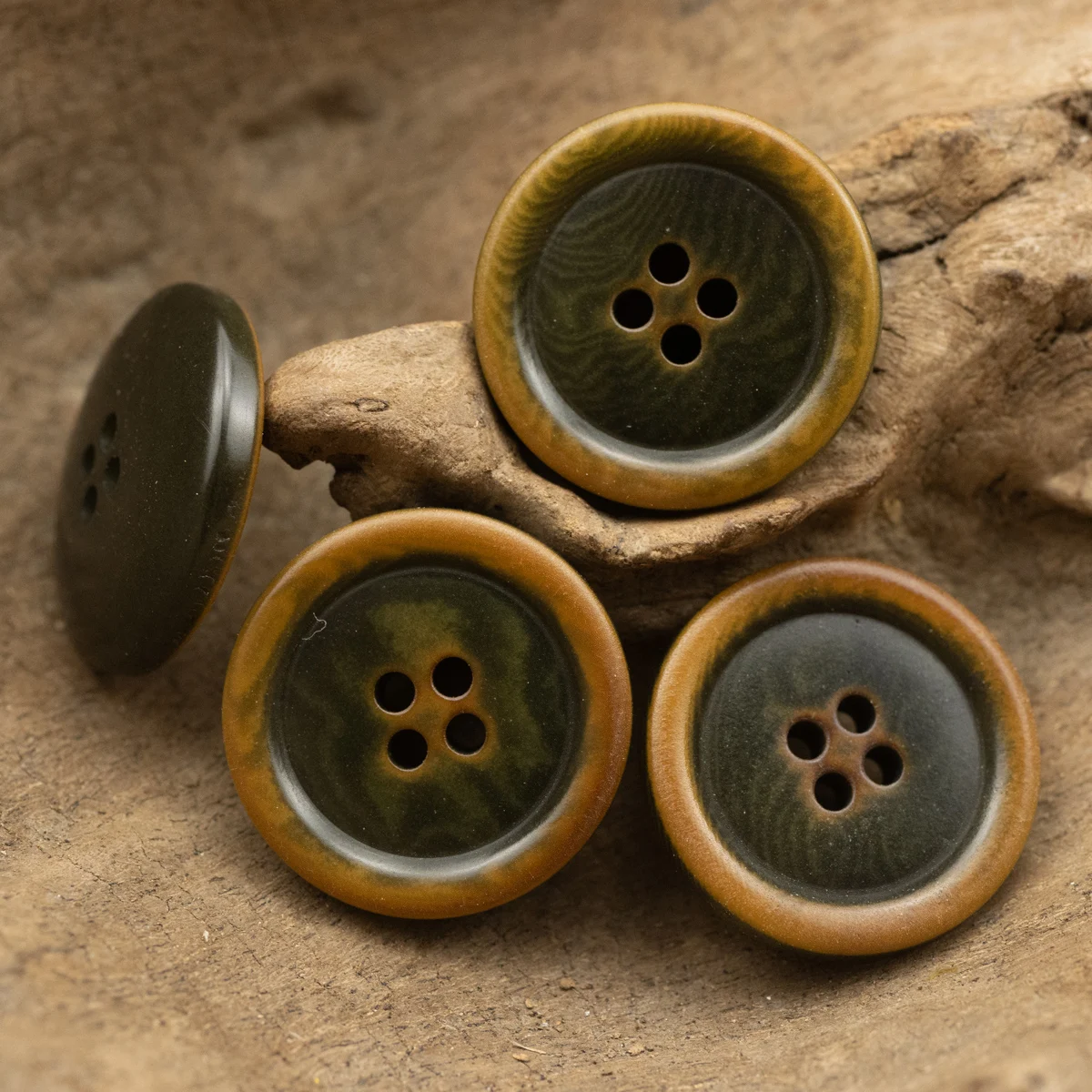 

5pcs 15mm/18mm/20mm Retro Corozo Buttons for Jacket Blazer Coat Amekaji Clothing Eco Material Dark Green Buttons