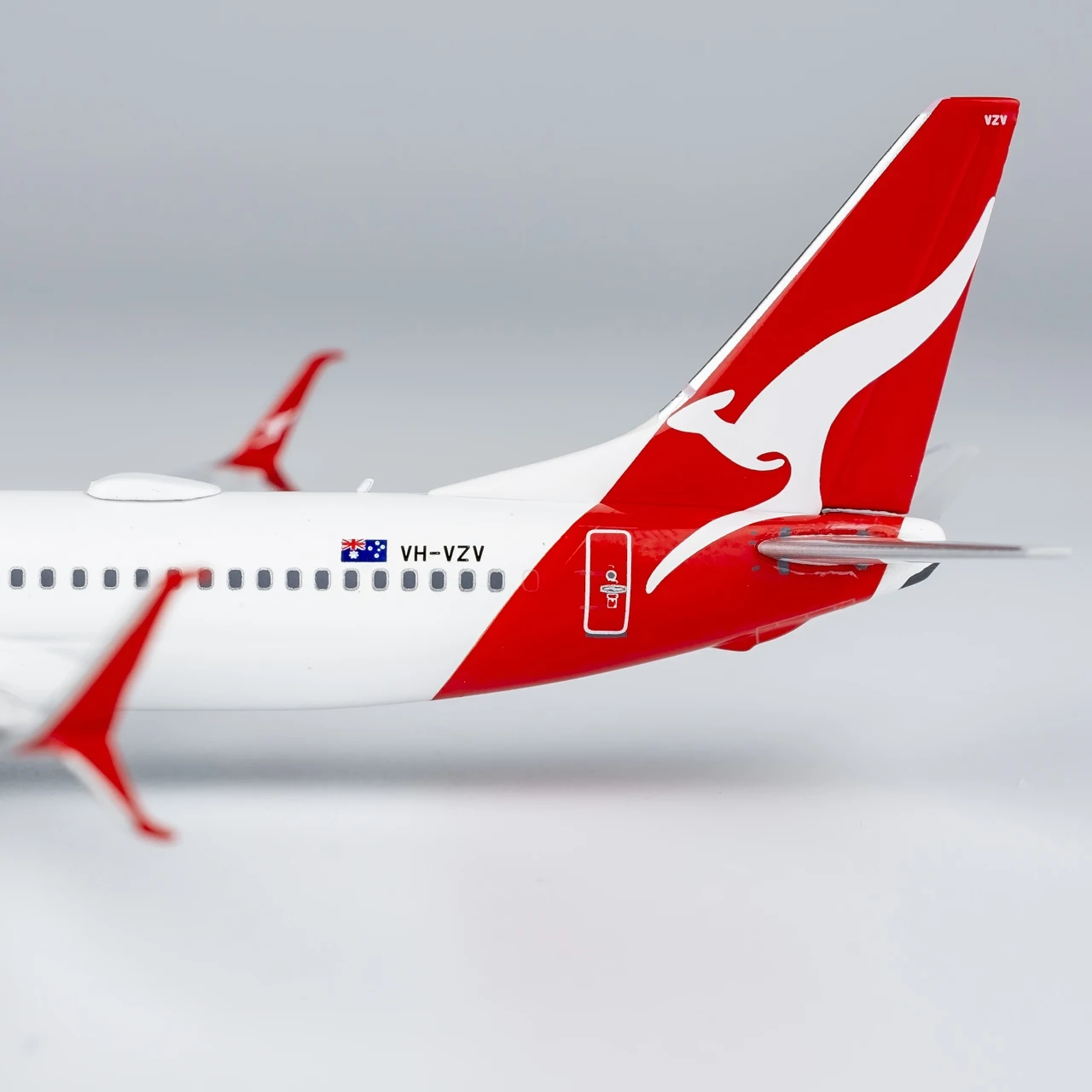 Коллекционный самолёт из сплава 58237 подарок NG модель 1:400 Qantas Airlines Боинг литый под