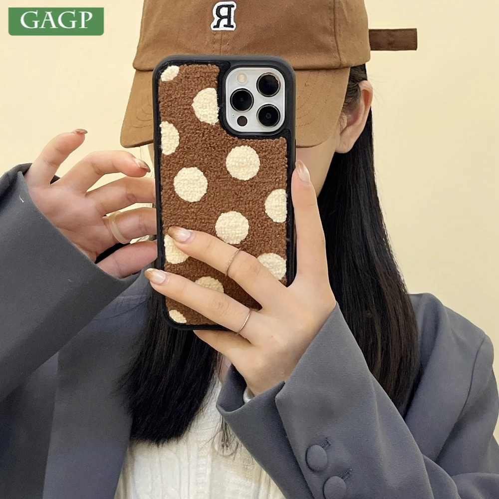 

Fuzzy Plush Wave Point Lattice Phone Case For iPhone 13 12 11 Pro XS Max X XR 7 8 Plus Brown Color Lovely Camera Protection Capa
