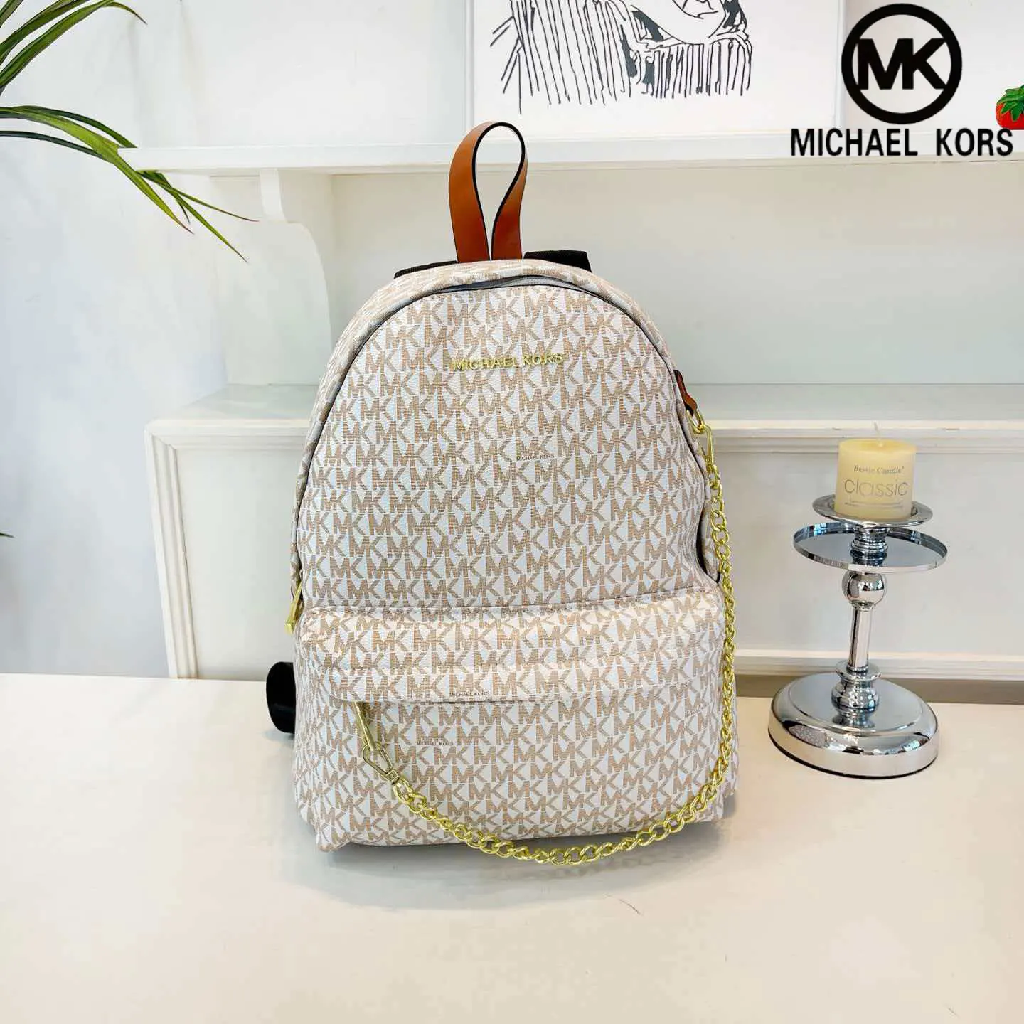 Фото Коллекция женских сумок Michael Kors 2026: Новая модная модель Slater Medium – повседневный рюкзак для путешествий и сумка через плечо №4