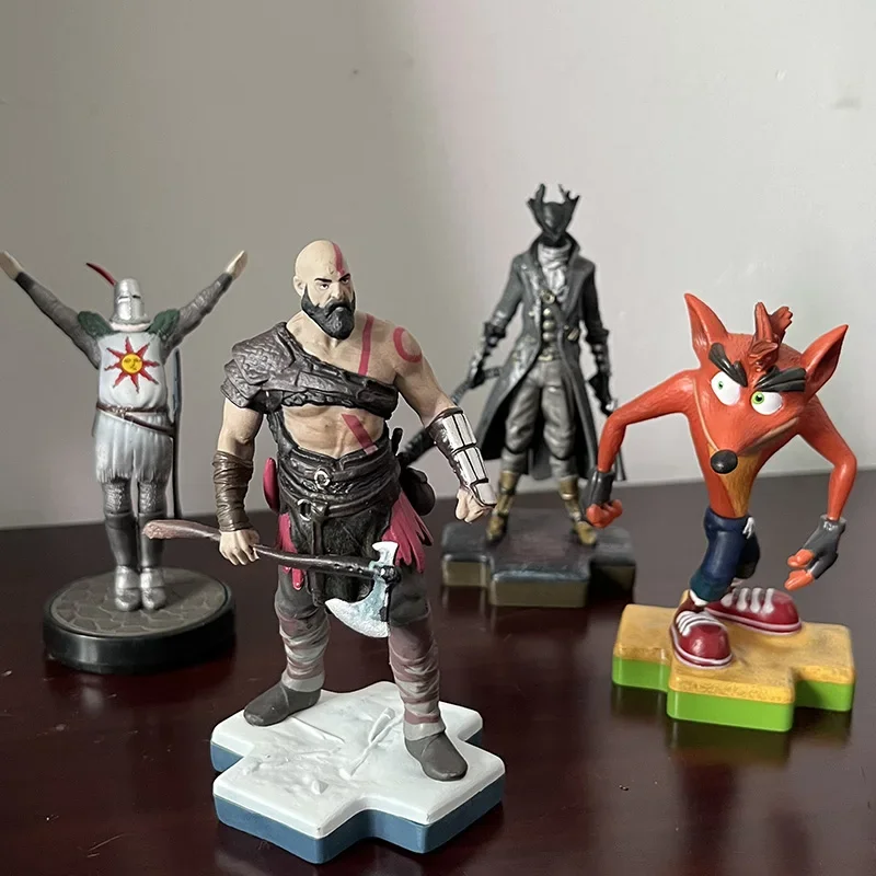 Фото TOTAKU Crash Bandicoot Фигурка God of War Kratos The Old Hunters Blood Hunter Dark Souls Sun Warrior Модель игрушки Кукла Подарок на день рождения №1