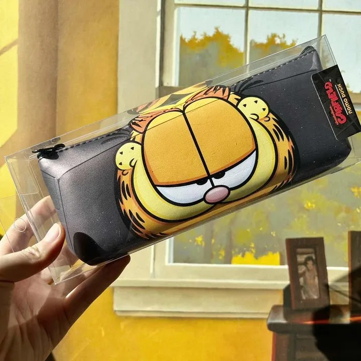 

Plocking Trapezoidal Pen PU Cute Student Large -capacity Pen Bag