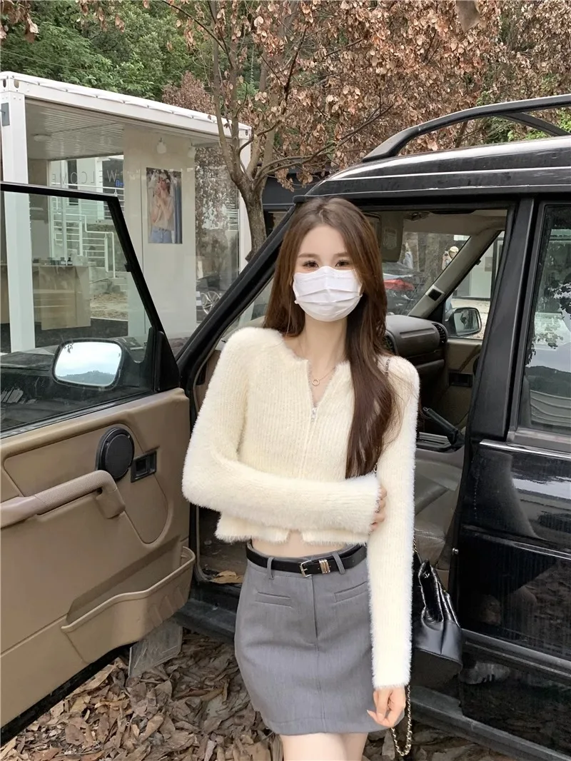 Норковый бархатный белый свитер Верхняя одежда Женский осенне-зимний дизайн Sense