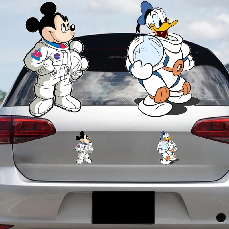 

Disneyland front bumper sticker scratches cover astronaut Mickey Mouse Donald Duck space travel modified decorative sticker