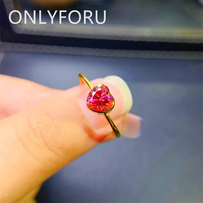 Женское Обручальное кольцо с муассанитом серебро 925 пробы