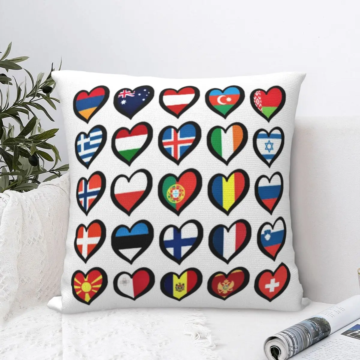 Наволочка с флажками и сердечками подушка для комфортного дивана декоративные