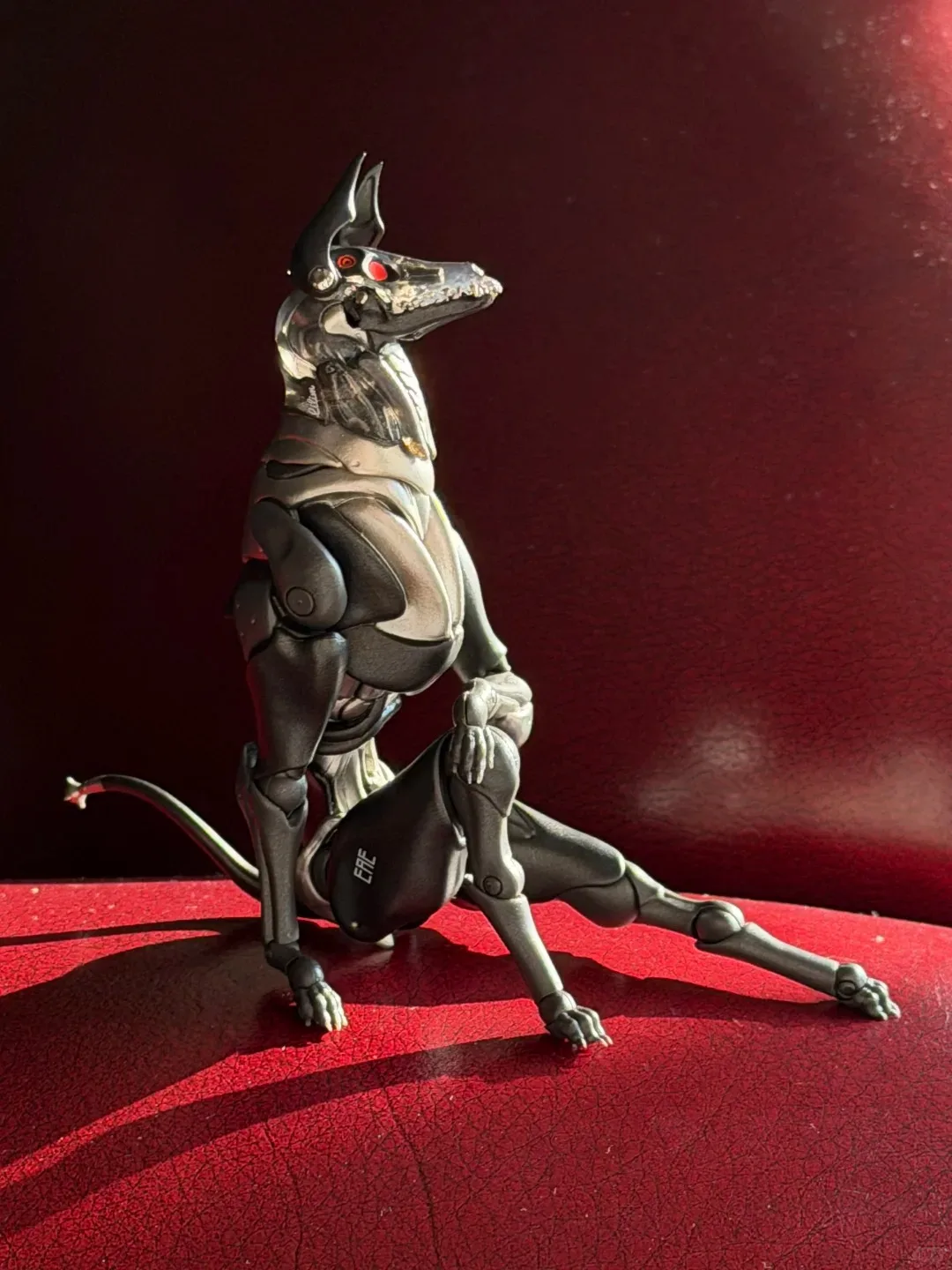 В наличии: Sexyice  Ice Studio Vermin Series Eae Canine-Type Biological Zatard Hound (Предварительно окрашенная готовая фигурка) (art.: 3920db14de67f) - 3920db14de67f