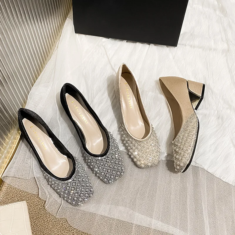 Big Size 35-43 Women Pumps Med Heel Square Toe Office Lady Shoes Pearls Crystal Diamonds Decoration Wedding Shoes Designer Style