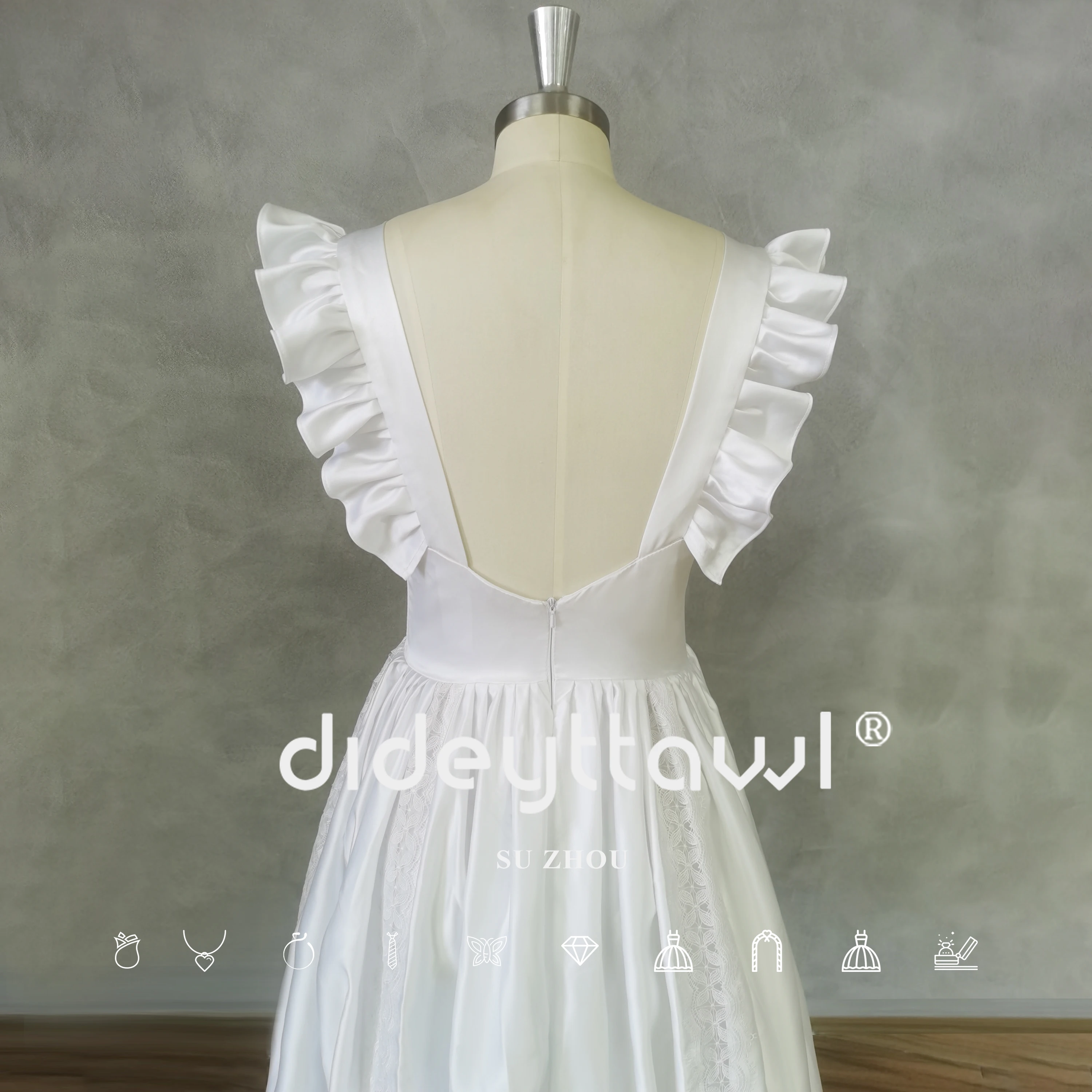 Рисунок 5 - Атласное простое Короткое свадебное