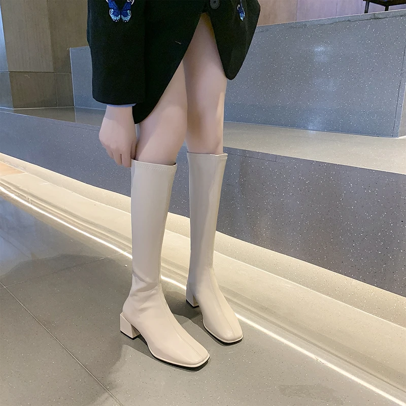 2022 new winter fleece mid-heeled knight boots women's high-tube thin high-heeled boots square toe PU rear zipper square heel