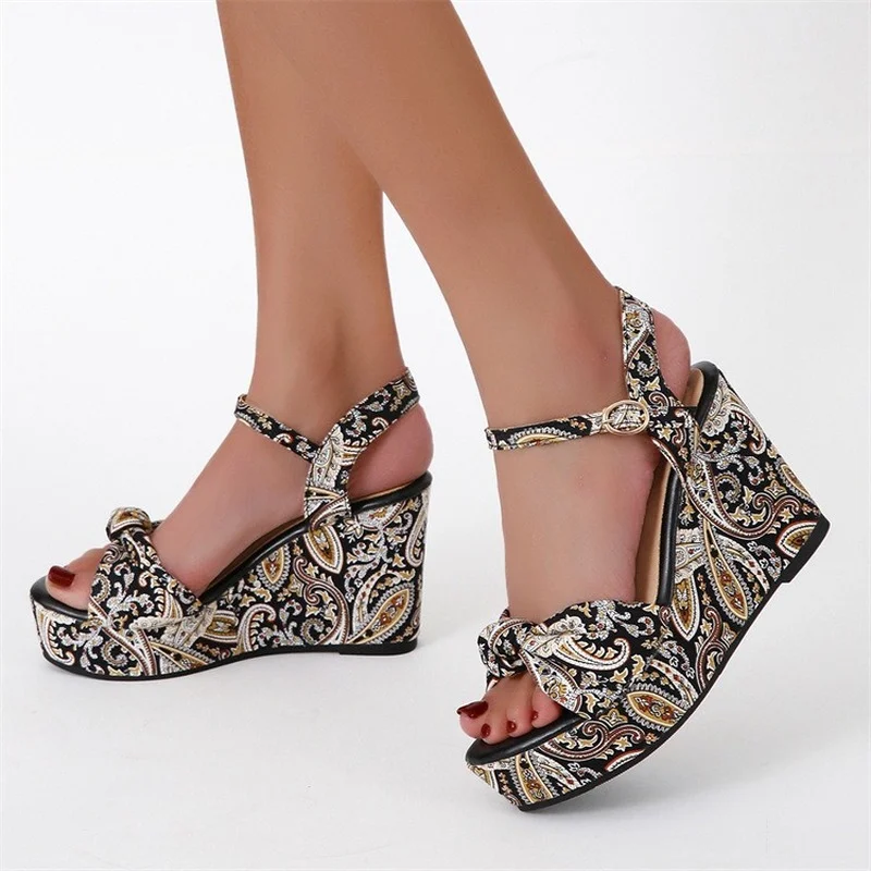 

2022 super high, waterproof platform of beautiful women sandals increased fashion comfortable sandals decorative pattern design