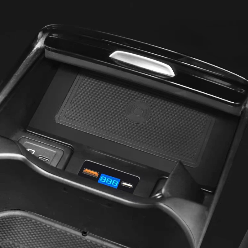 

Car QI wireless charger phone charger fast charging pad panel phone holder for Mercedes Benz W177 W188 W247 CLA GLC GLB