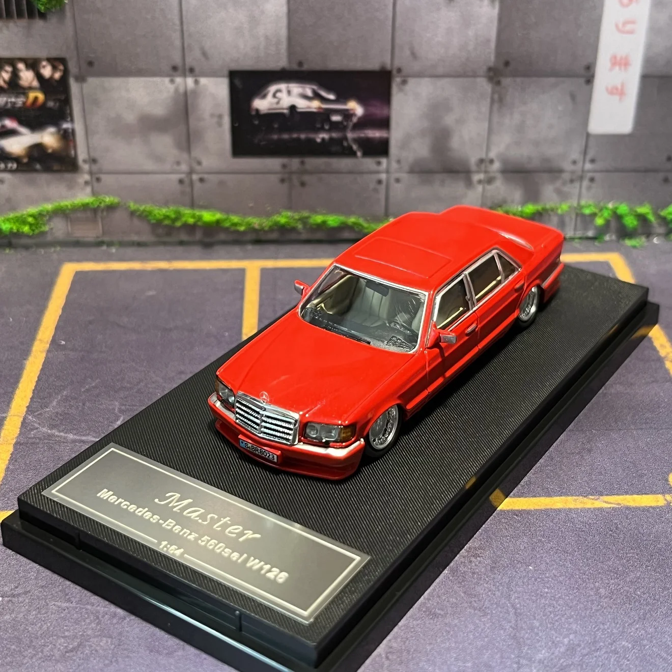 

Модель автомобиля под давлением Marster 1:64 S560 W126