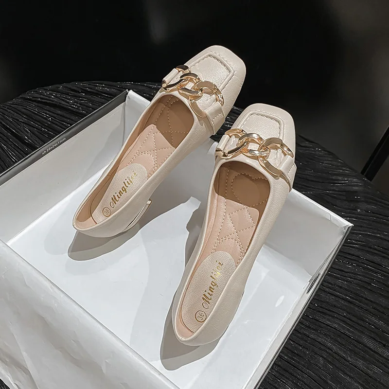 Plus Size 35-43 Women Low Heel Pumps Shoes Metal Buckle Decoration Flats Office Lady Slip on Leaher Loafers Spring Fashion M6-8