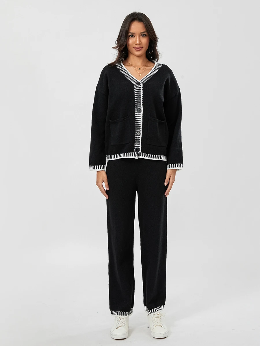 Женский трикотажный кардиган на пуговицах с длинным рукавом и широкими