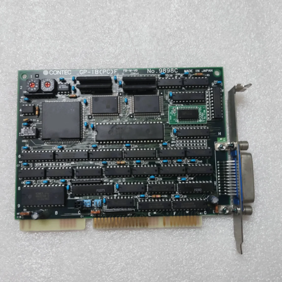 Б/у товар на складе готов к отправке.