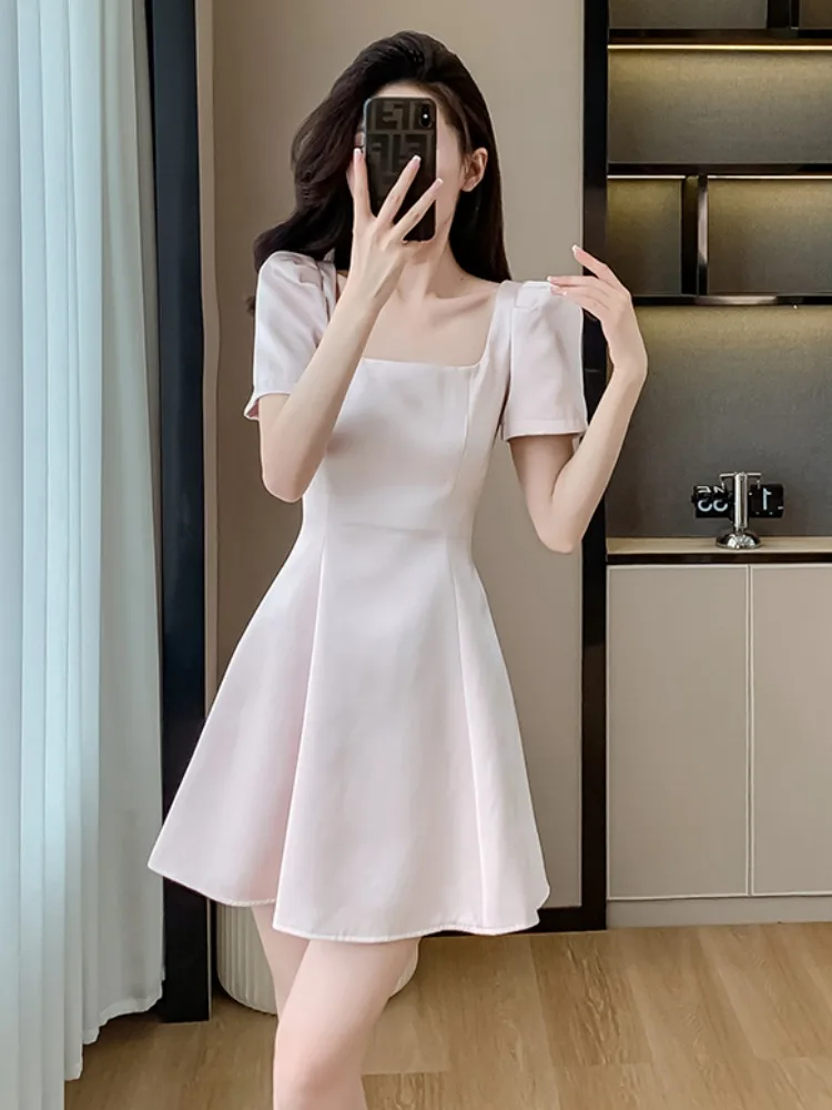 2024 новое летнее платье с квадратным воротником во французском стиле