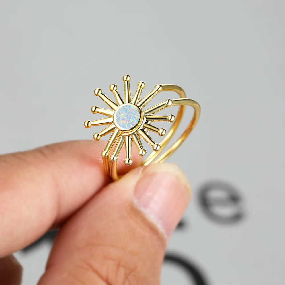 

Temperament Simple Gold Color Star Opal Stone Set Ring Inlay White Stone For Women Exquisite Wedding Engagement Jewelry Gifts