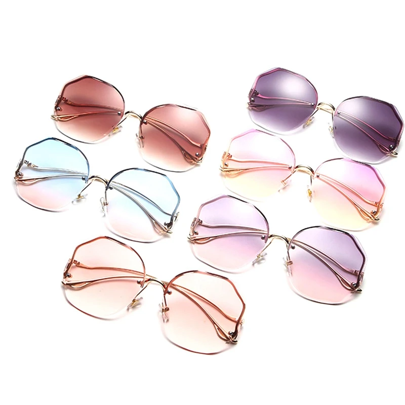 

2022 New Large Frame Sunglasses Women Korean Version Metal Ball Foot Fashion Sunglasses UV Protection