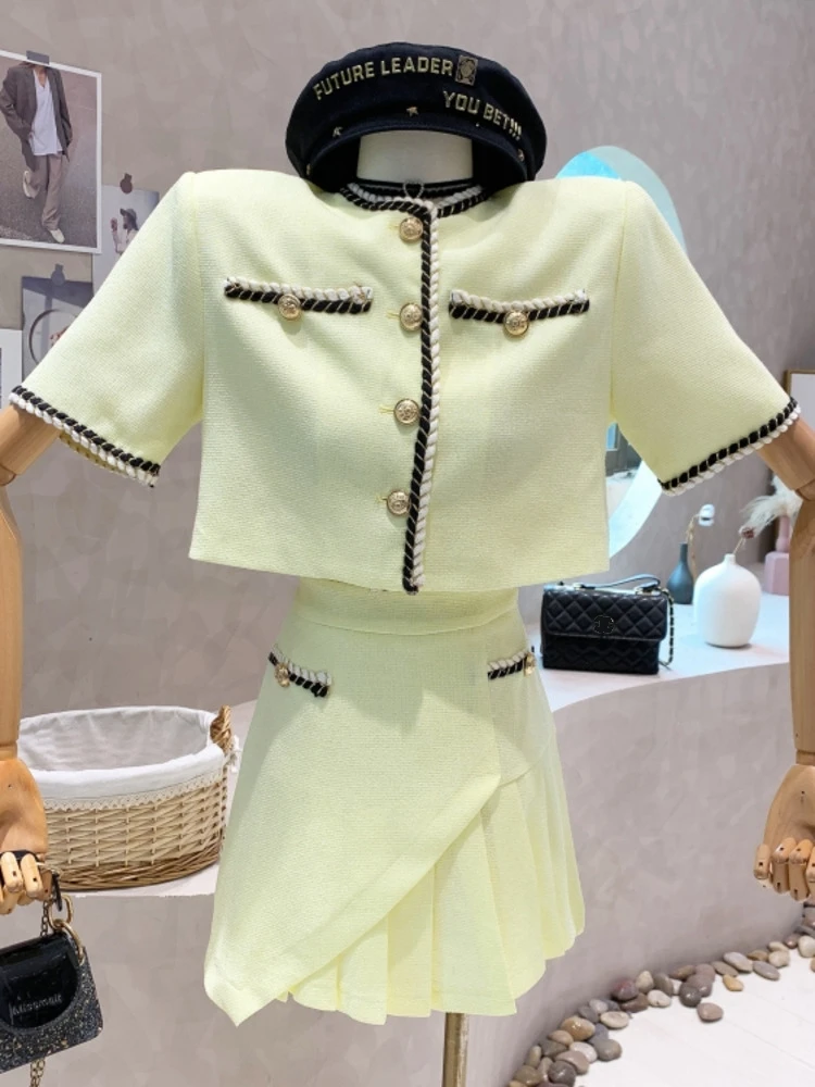 

2022 New Temperament Ladies Stitching Slim Short Sleeve Top + High Waist Irregular Pleated Skirt Two Piece Set Women's Outfits