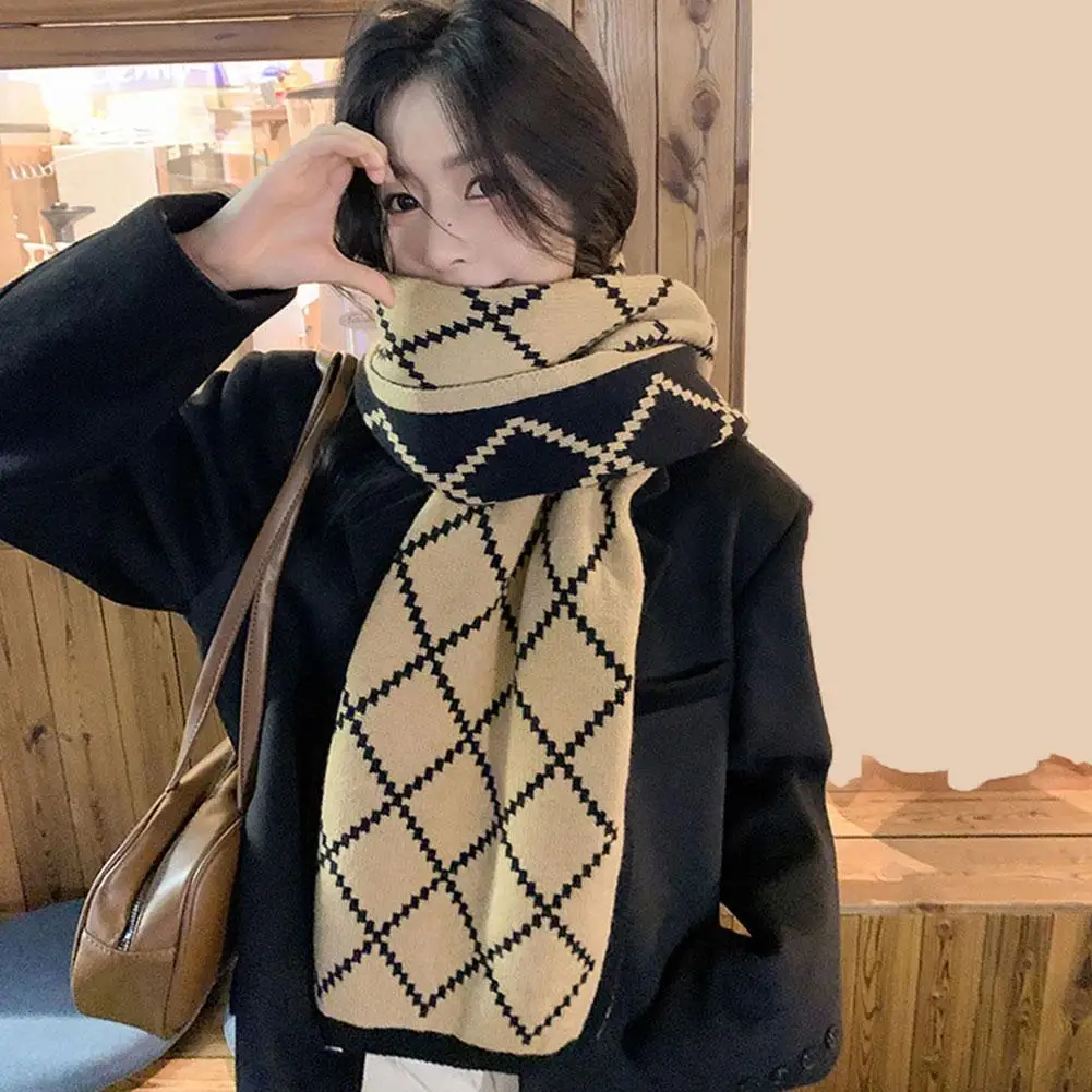 Новогодний рождественский клетчатый вязаный шарф женский зимний теплый