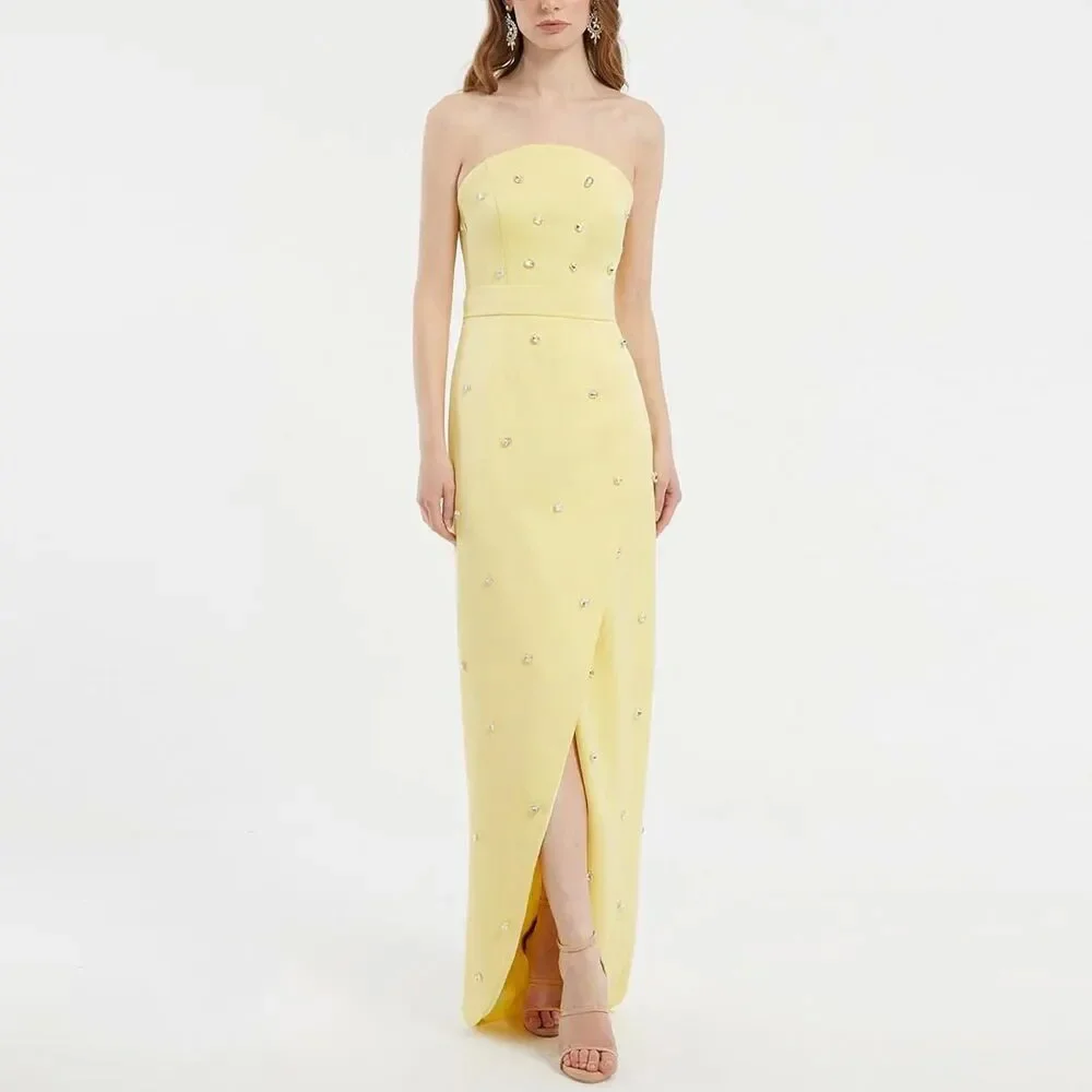 Женское вечернее платье в пол без бретелек