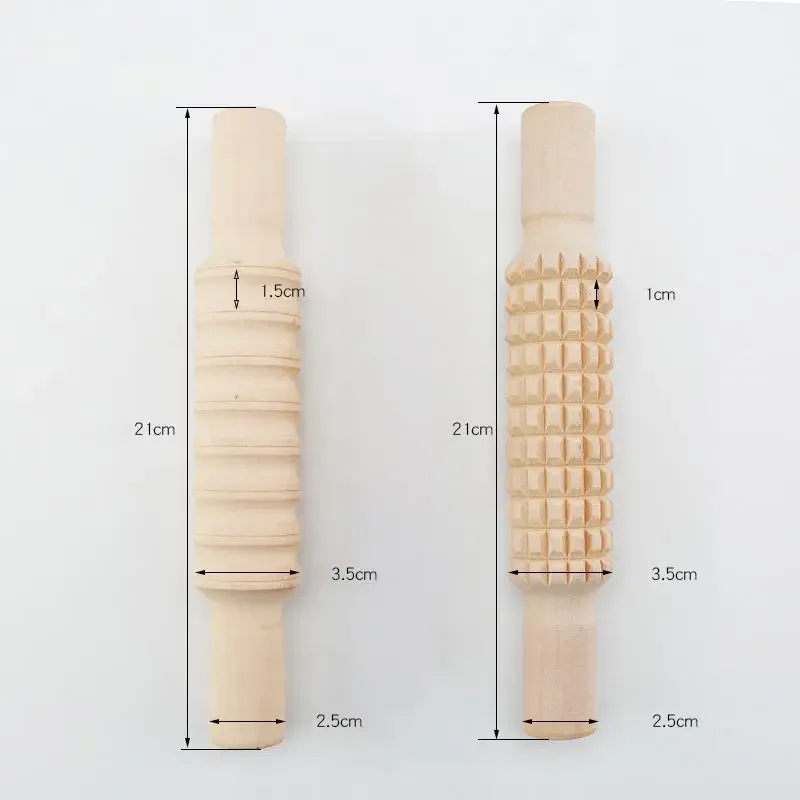 Скалка с деревянной текстурой и прессованным рисунком