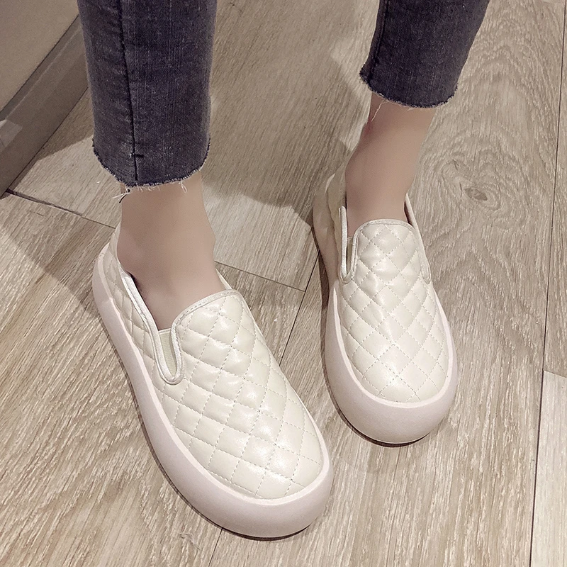 Женские кроссовки без шнуровки повседневные на платформе и плоской подошве