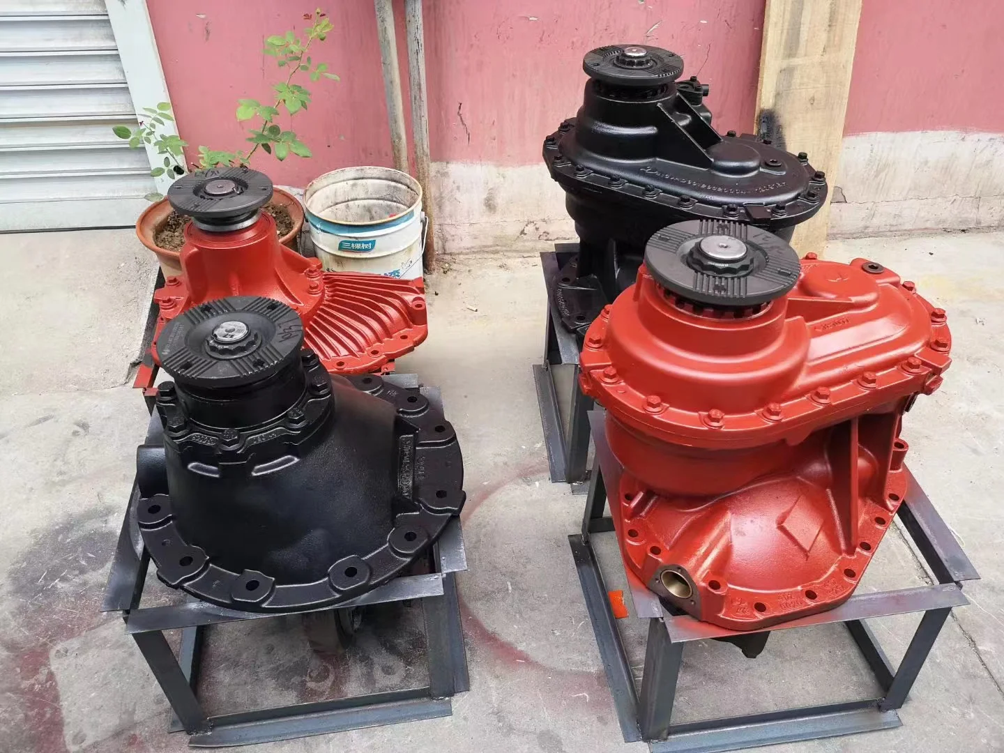 SHACMAN грузовик мост коробка запасные части для грузовика средняя ось задняя AC16axle