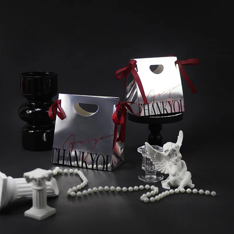 Фото Европейские элитные подарочные коробки для свадебных и помолвочных банкетов с двойным бантом, серебряные упаковочные пакеты, пакеты для выпечки, тарталеток и хлеба №2