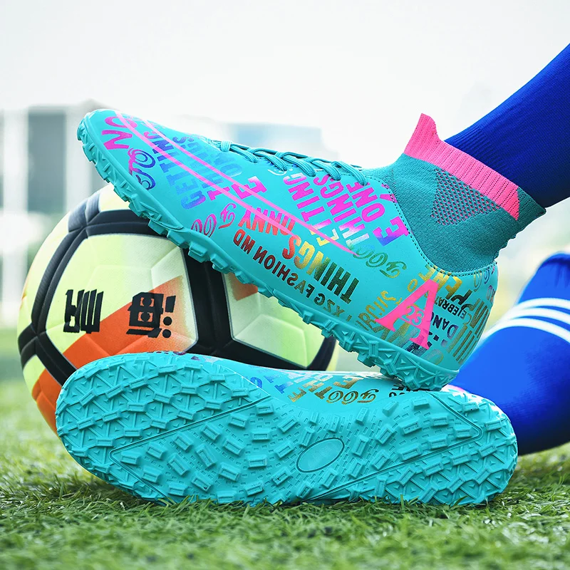 Men Football Soccer Boots Athletic Soccer Shoes 2021 New Leather High Top Soccer Cleats Training Football Sneaker Man