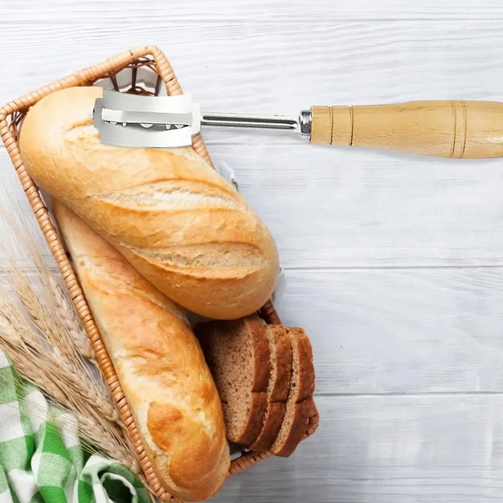 

Bread Scrapers Bread Knife Slicer Dough Scraper with Long Wooden Handle Bread Cutter Bakers Baking Knife Lame Tools