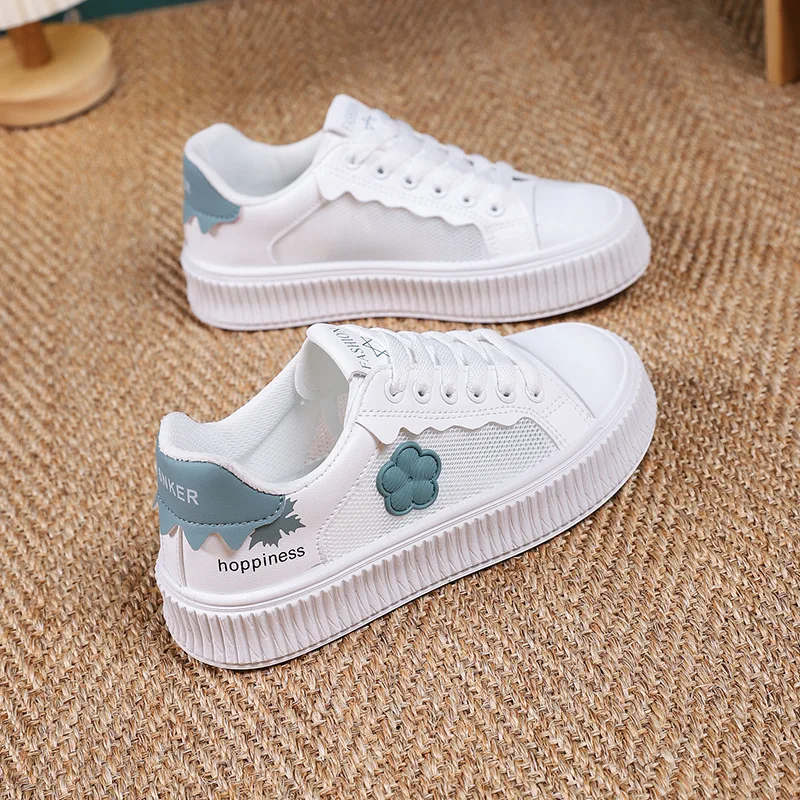Summer Women's Shoes 2023 New Mesh Breathable Casual Shoes Comfortable Sports Shoes White Vulcanized Shoes