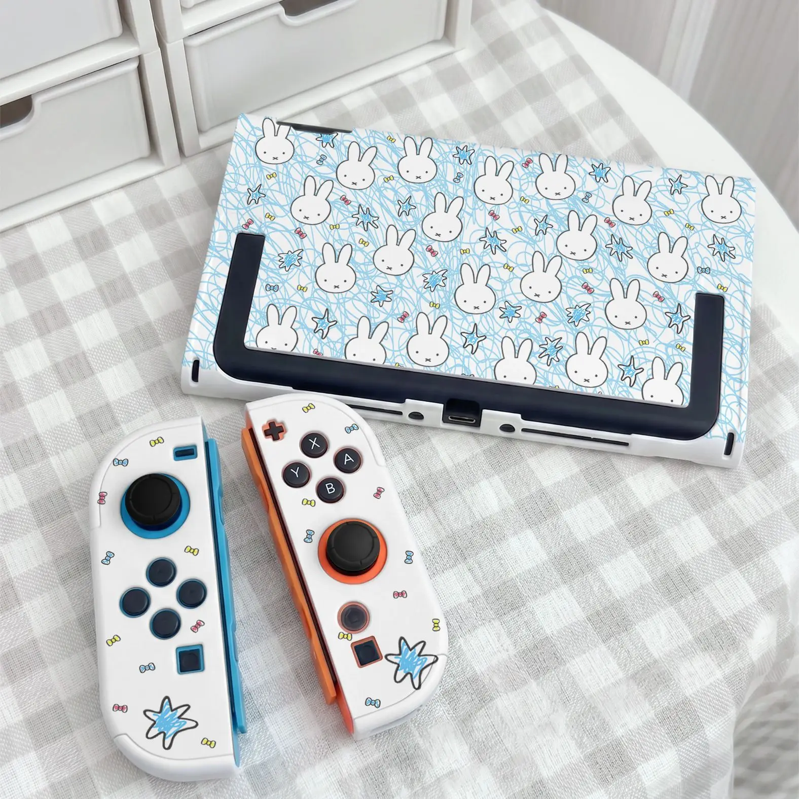 Фото Защитный чехол для игровой консоли Miffy Cartoon Cute Split Switch, противоударный, с жестким корпусом, милый дизайн, аксессуар для игровой приставки OLED №4