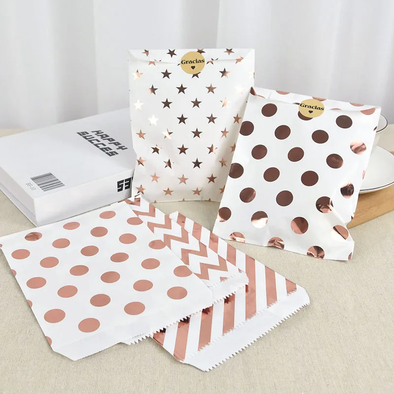 

25pcs Rose Gold Paper Bags Dot Star Stripe Printed Candy Cookie Gift Packaging Bag Wedding Christmas Baby Shower Treat Favor Bag