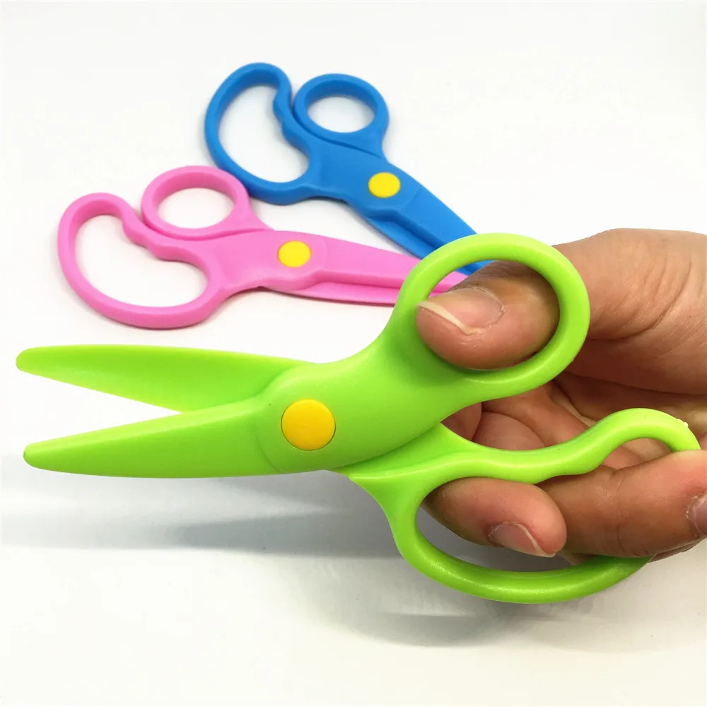 

Candy Color Safety Scissors for Kids Paper Cutter Hand Making Tool Kawaii Stationery Art Tools Tiny Scissors Office Suppplies