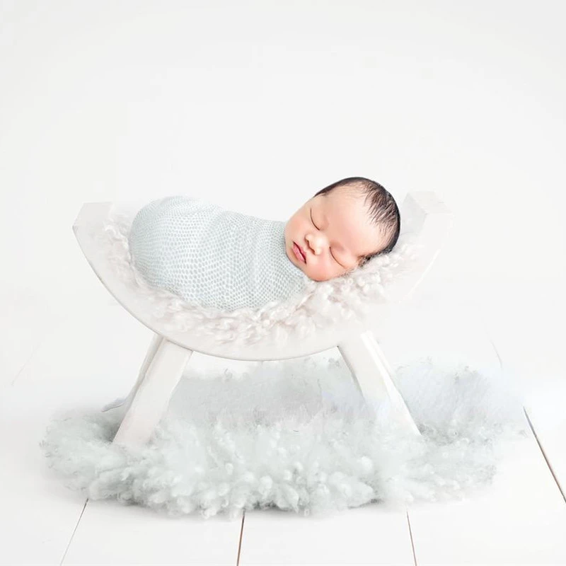 Newborn Photography Props Solid Wood Props Semi-circular Stool Shaped Crescent Stool Baby Bed Studio Photography Accessories